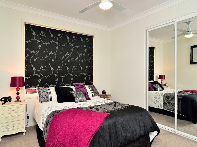 953 Middle Road, Peak Crossing QLD 4306