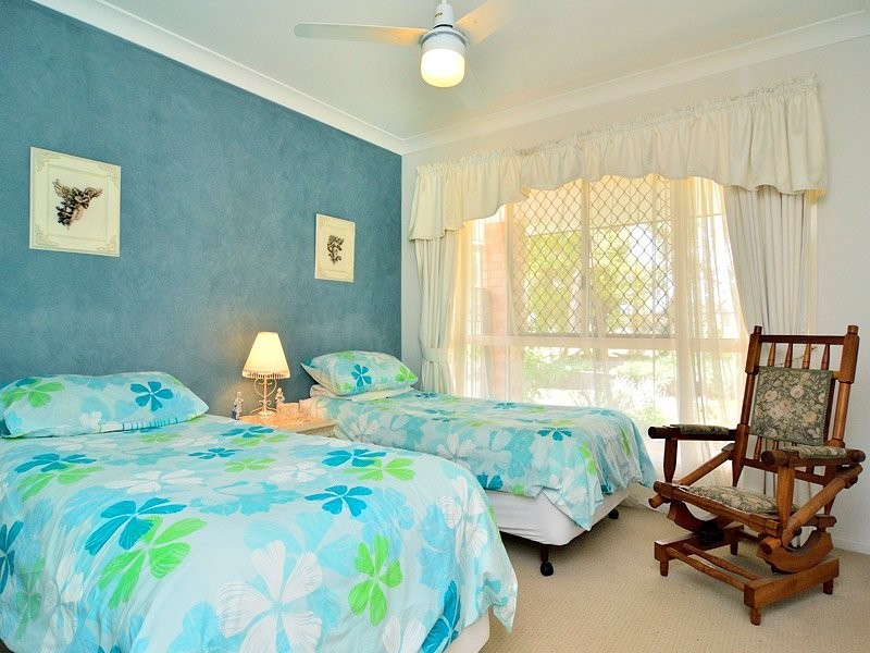 953 Middle Road, Peak Crossing QLD 4306