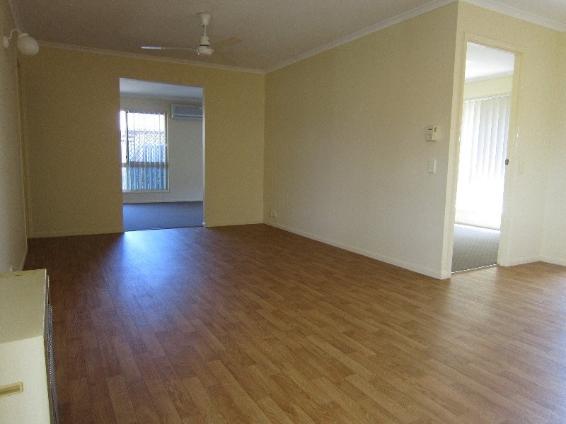 4 Capriole Close, Yamanto QLD 4305