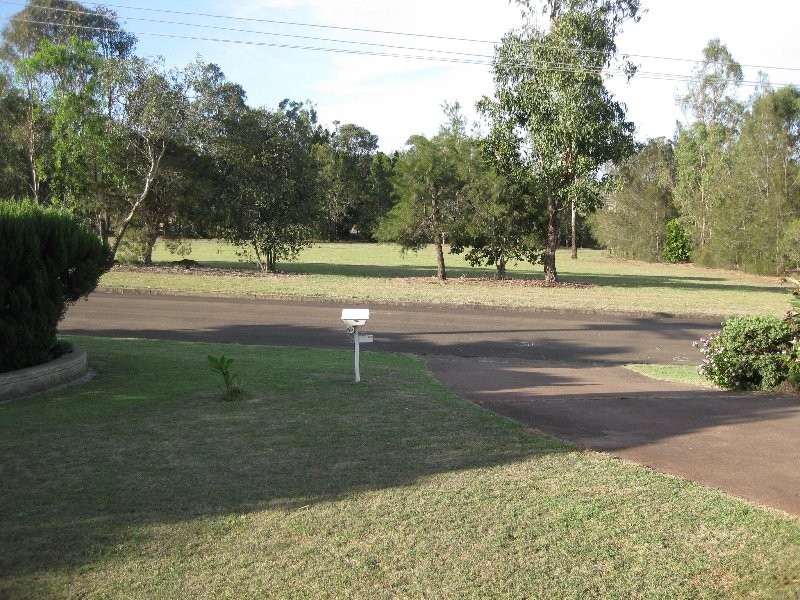 4 Melbury Street, Willowbank QLD 4306