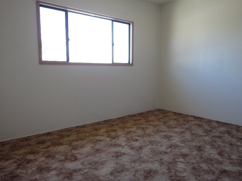 2 Leslie Street, East Ipswich QLD 4305