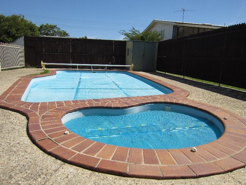 2 Leslie Street, East Ipswich QLD 4305