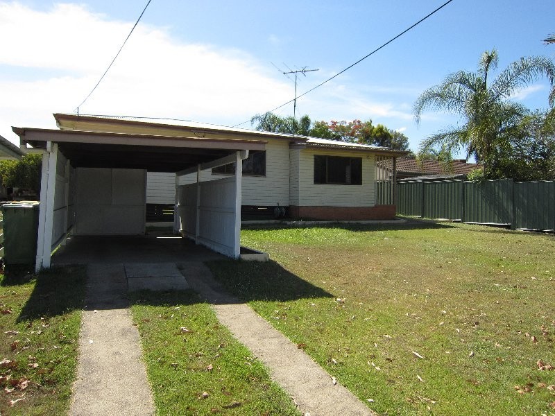 2 Leslie Street, East Ipswich QLD 4305