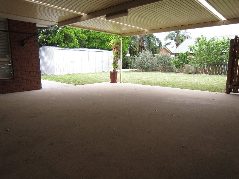 9 Pioneer Drive, Raceview QLD 4305