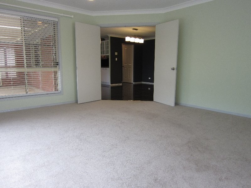 9 Pioneer Drive, Raceview QLD 4305