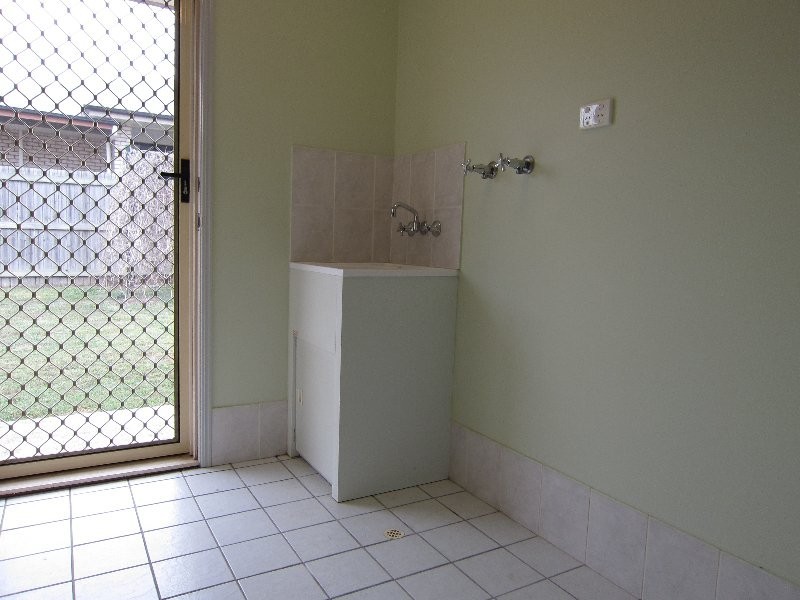 9 Pioneer Drive, Raceview QLD 4305