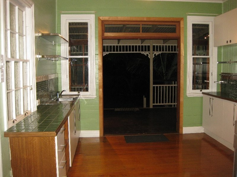 70 Cole Street, Silkstone QLD 4304