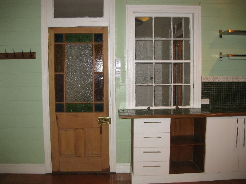 70 Cole Street, Silkstone QLD 4304