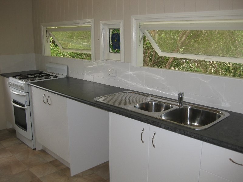 21 Alice Street, Silkstone QLD 4304