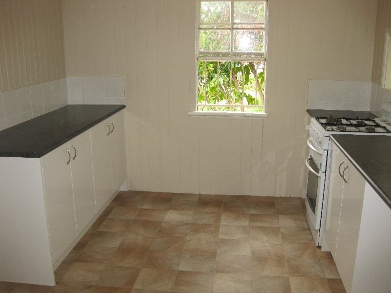 21 Alice Street, Silkstone QLD 4304