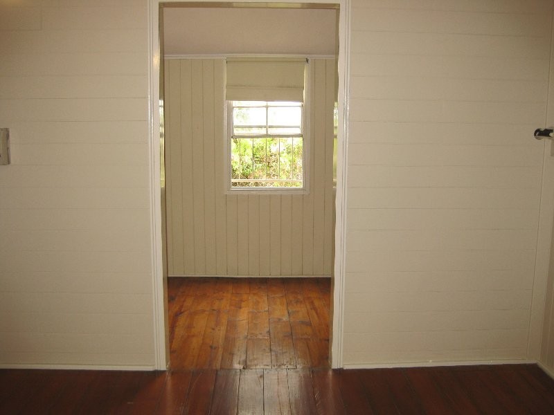 21 Alice Street, Silkstone QLD 4304