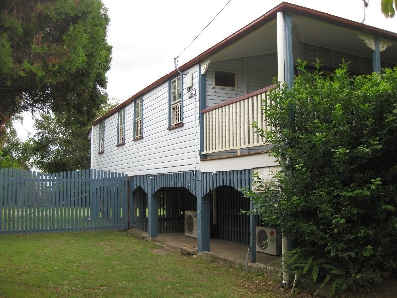 21 Alice Street, Silkstone QLD 4304