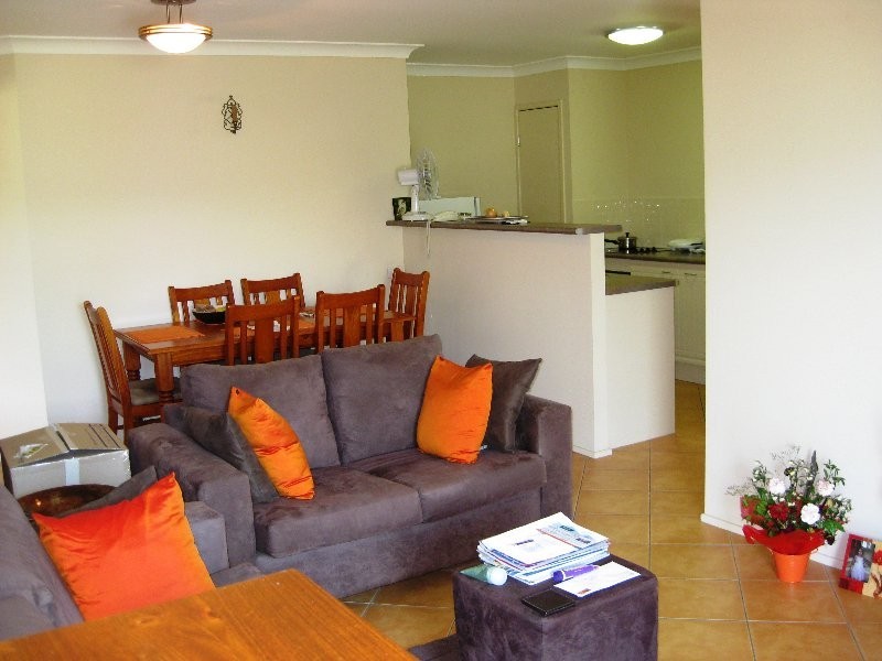 43 Railway Street, Booval QLD 4304