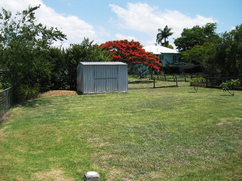 43 Railway Street, Booval QLD 4304