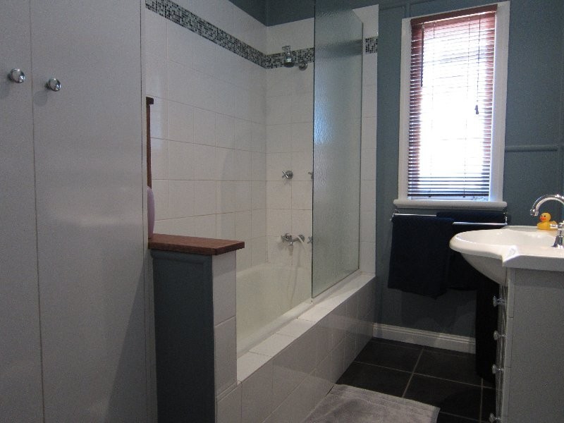 7 Stuart Street, Eastern Heights QLD 4305