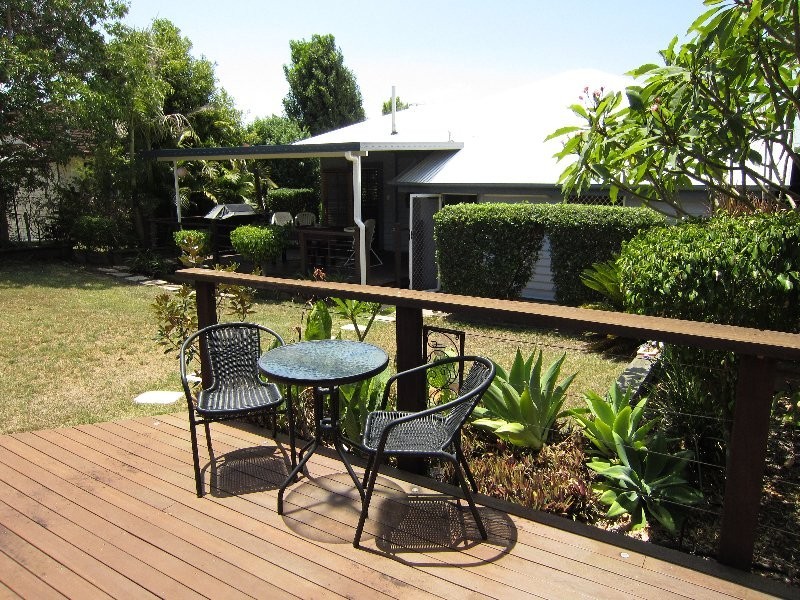 7 Stuart Street, Eastern Heights QLD 4305