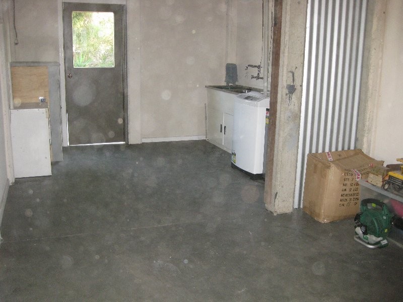 15 Vineyard Street, One Mile QLD 4305