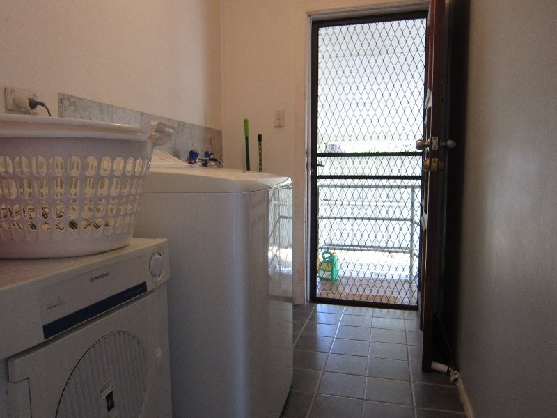 72 Wildey Street, Raceview QLD 4305