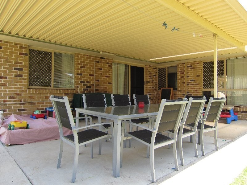 3 Pinola Court, Flinders View QLD 4305