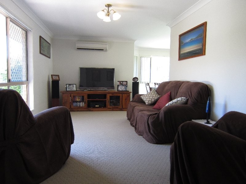 3 Pinola Court, Flinders View QLD 4305