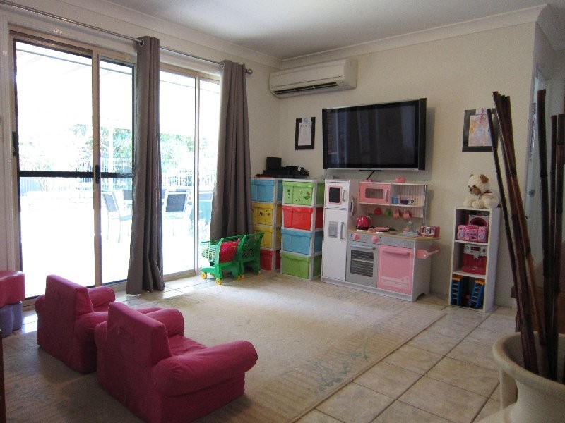 3 Pinola Court, Flinders View QLD 4305