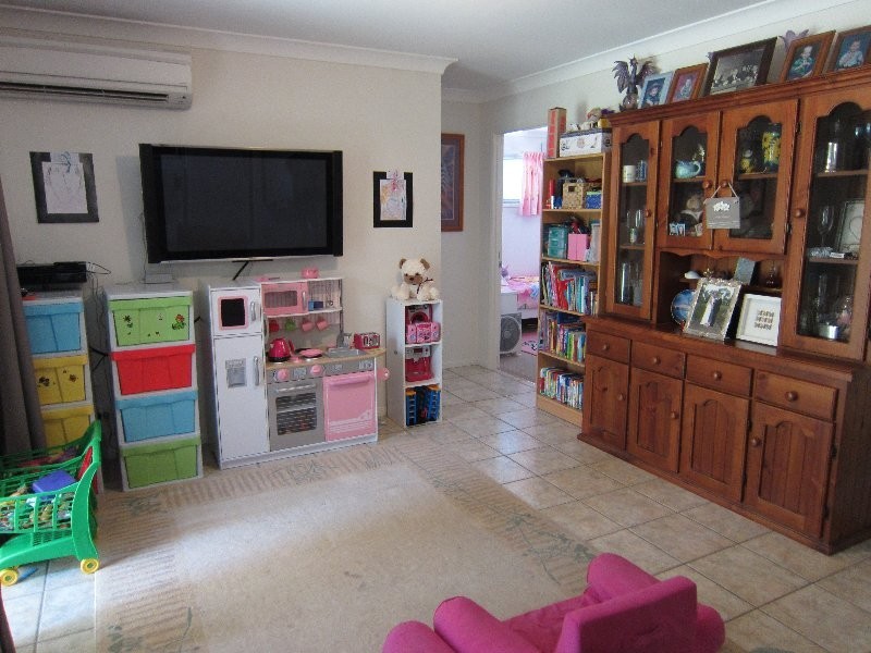 3 Pinola Court, Flinders View QLD 4305