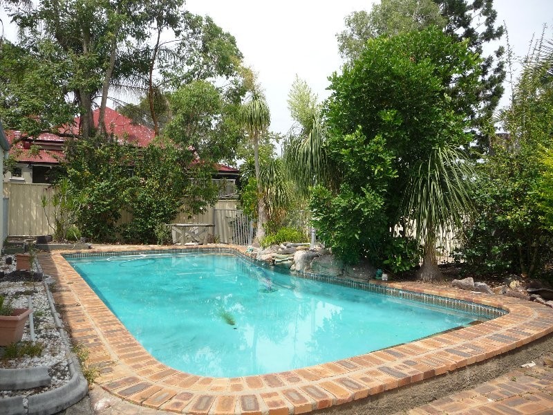 5 Fitzgibbon Street, North Ipswich QLD 4305
