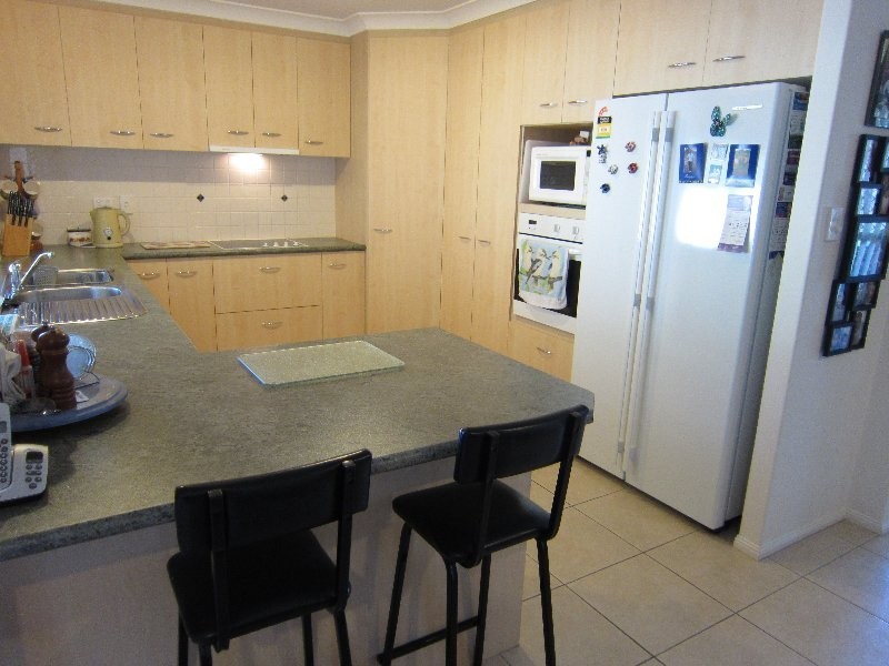 51 Lakeview Drive, Deebing Heights QLD 4306