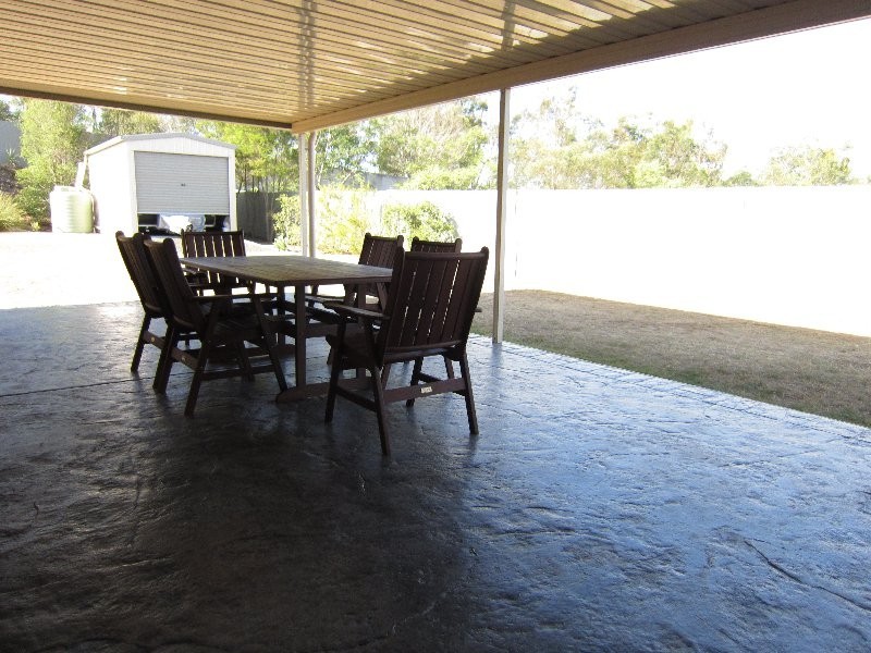 51 Lakeview Drive, Deebing Heights QLD 4306