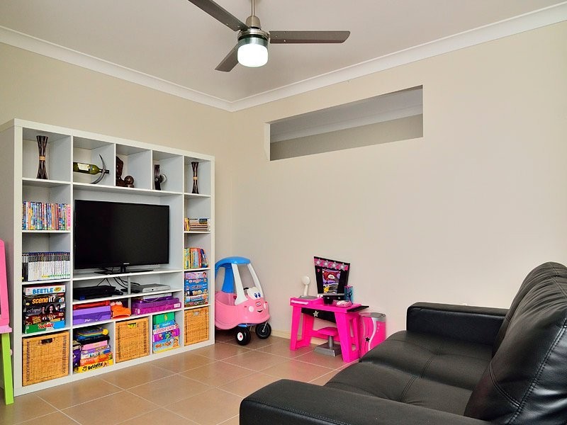 30 Goolman Place, Peak Crossing QLD 4306