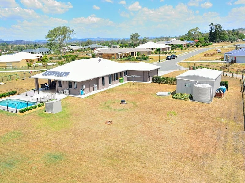 30 Goolman Place, Peak Crossing QLD 4306