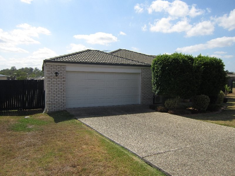 4 Ben Court, Yamanto QLD 4305