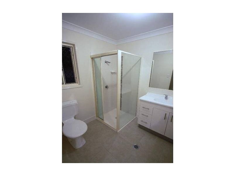 10 Chalmers Place, North Ipswich QLD 4305