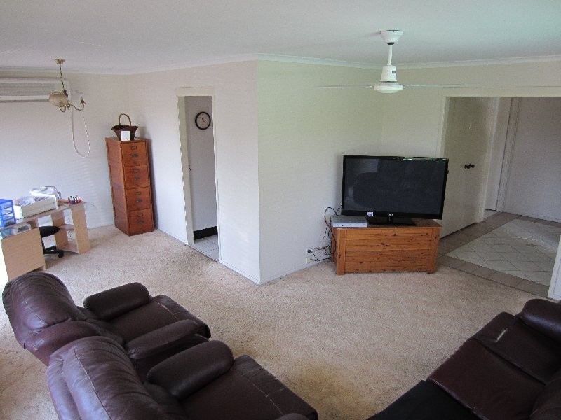 9 Warner Street, Raceview QLD 4305