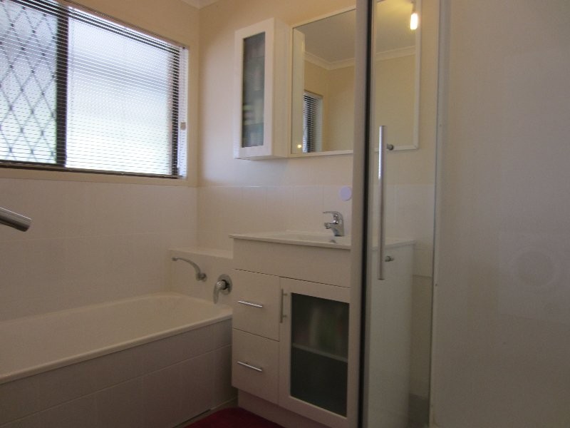 9 Warner Street, Raceview QLD 4305