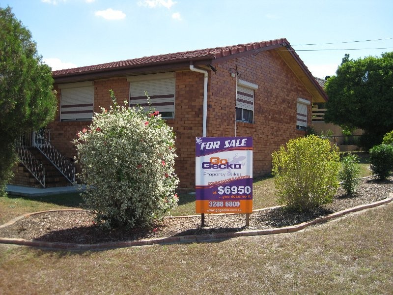 1 Edinburgh Street, Eastern Heights QLD 4305