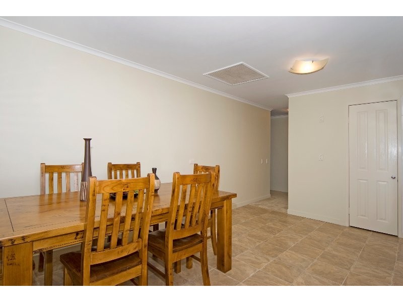 39 Pommer Street, Brassall QLD 4305