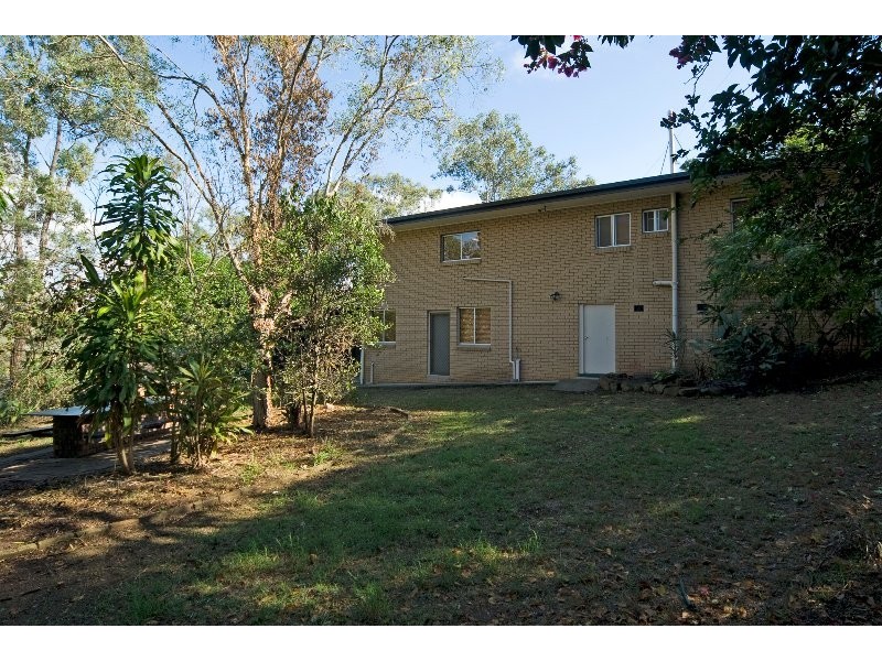 39 Pommer Street, Brassall QLD 4305