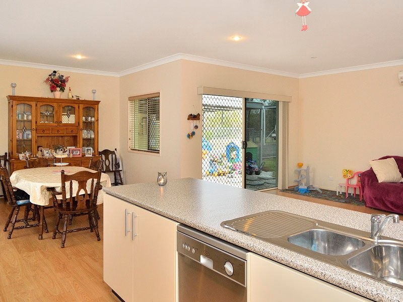 37 Glencoe Place, Thagoona QLD 4306