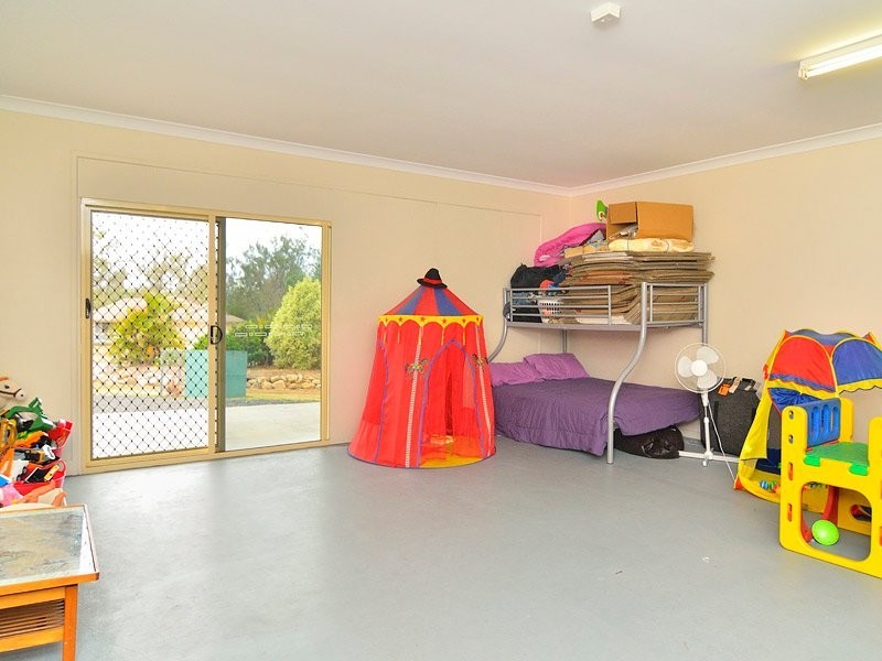 37 Glencoe Place, Thagoona QLD 4306