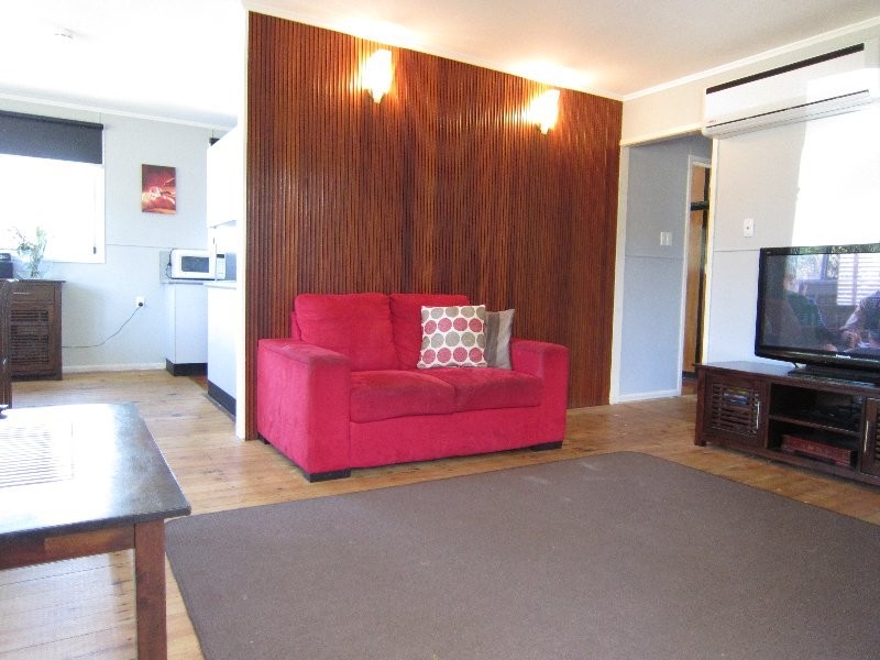 12 Winston Street, Yamanto QLD 4305