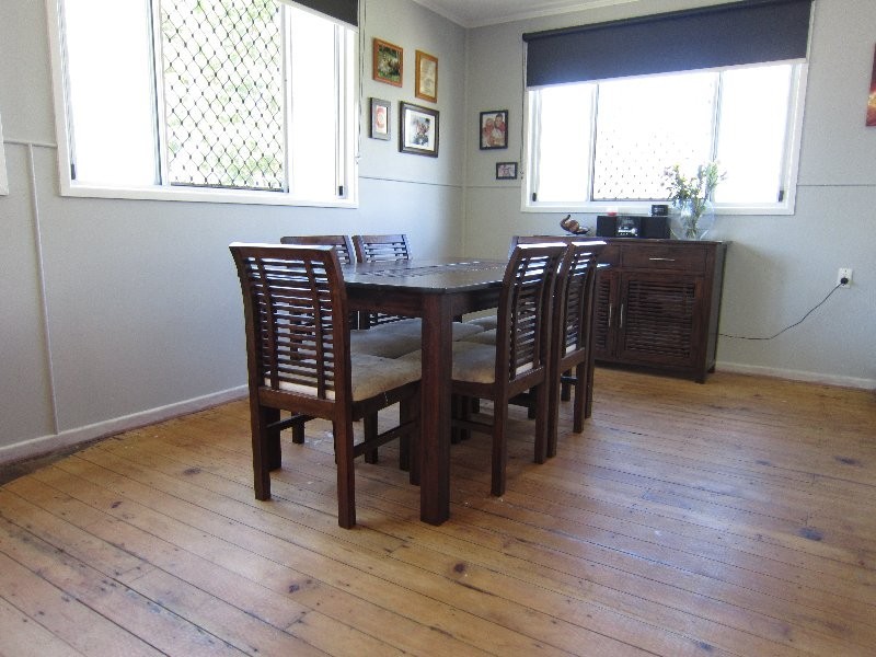 12 Winston Street, Yamanto QLD 4305