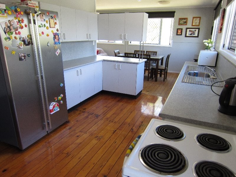 12 Winston Street, Yamanto QLD 4305