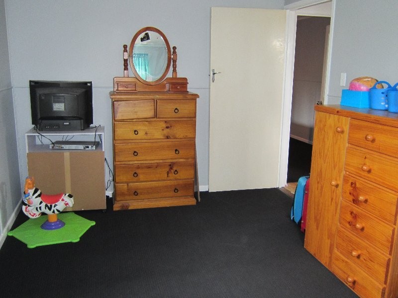 12 Winston Street, Yamanto QLD 4305