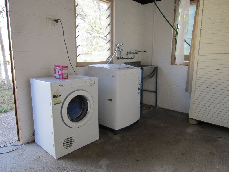 12 Winston Street, Yamanto QLD 4305