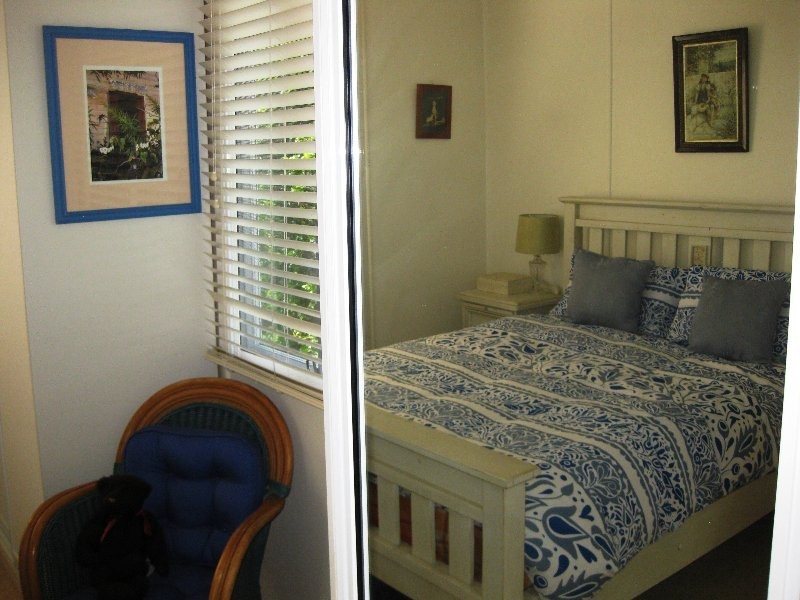 7 Vivian Street, Eastern Heights QLD 4305