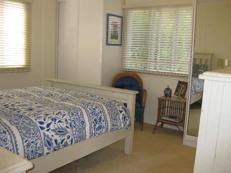 7 Vivian Street, Eastern Heights QLD 4305