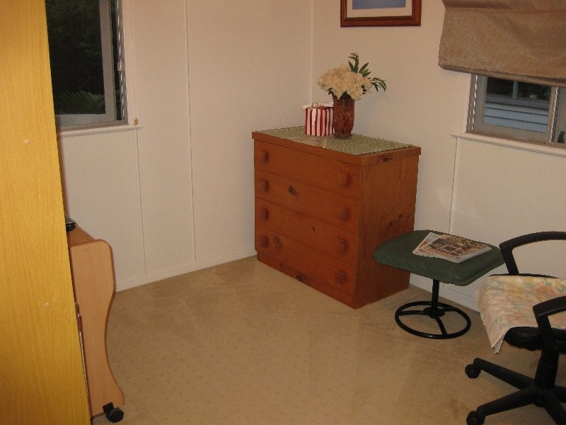 7 Vivian Street, Eastern Heights QLD 4305