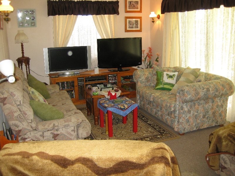 34 Teape Street, Silkstone QLD 4304