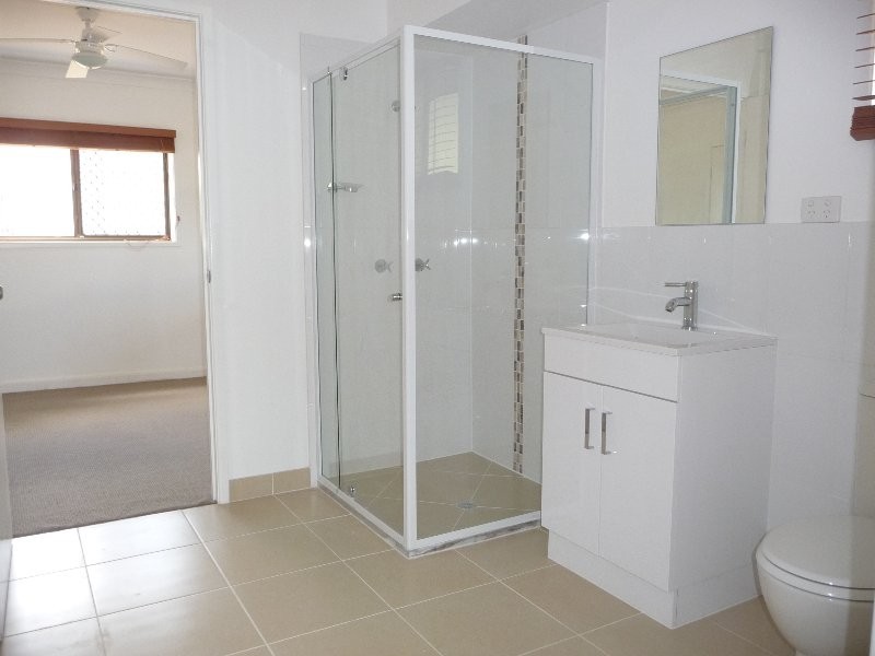 5 Orchard Street, Eastern Heights QLD 4305